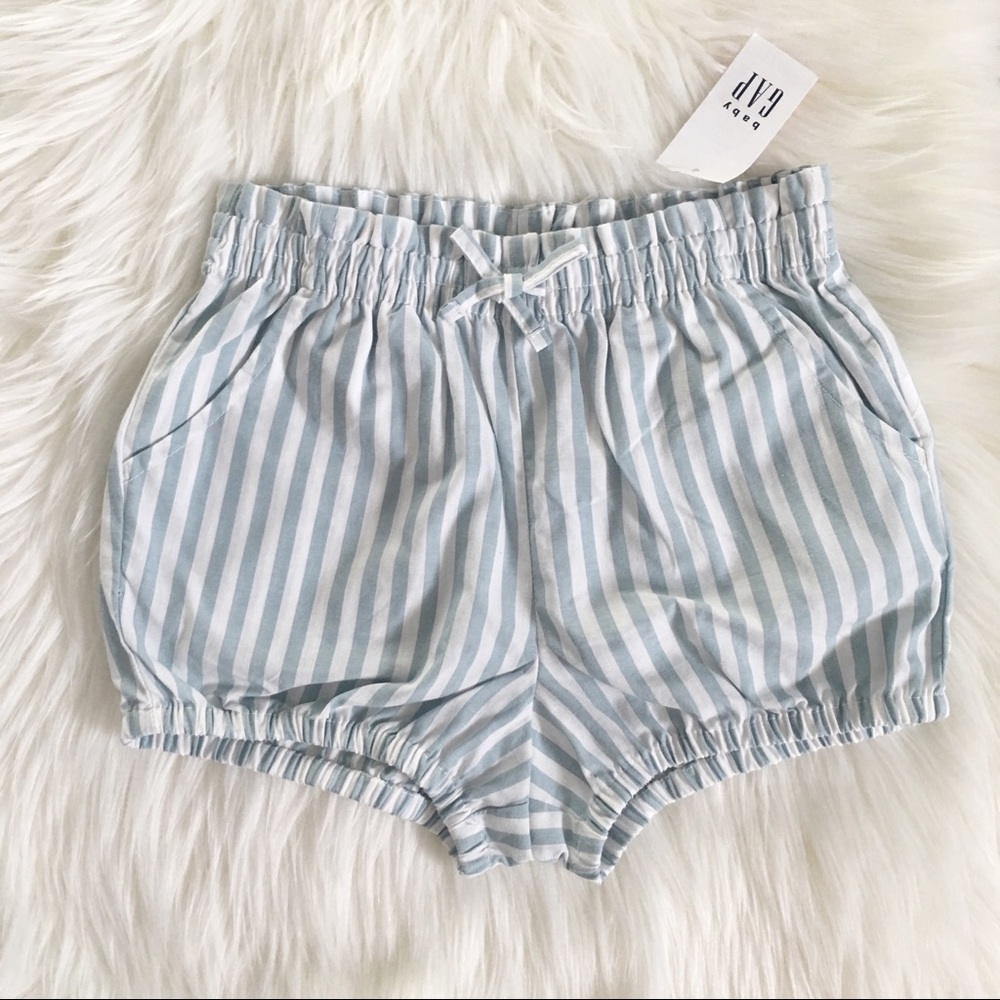 BabyGap Sage Green Bubble Shorts